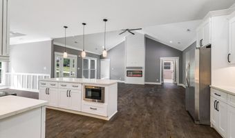 1030 N Linden Dr, Alcoa, TN 37701