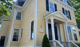 12 Clarke St, Newport, RI 02840