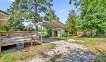 219 E Clinton St, Autryville, NC 28318
