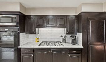 1618 Alapat Dr, Escondido, CA 92027