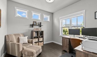 W5553 HOELZEL Way, Appleton, WI 54915