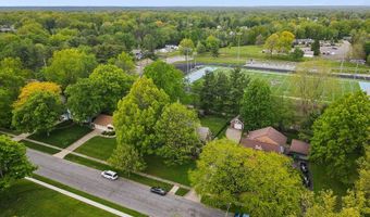 705 Overlook Dr, Alliance, OH 44601
