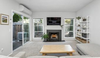 12015 SW SUSSEX St, Beaverton, OR 97008