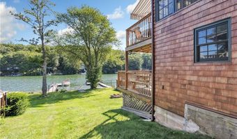 39 Cedar Dr, Danbury, CT 06811