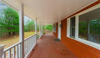 215 Fenner Hill Rd, Hopkinton, RI 02832