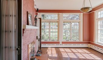 1325 Bunker Hill Rd, Ashtabula, OH 44004