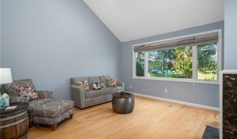 62 Nipmuc Trl D, North Providence, RI 02904