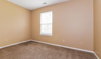 7467 Grandview Dr, Avon, IN 46123