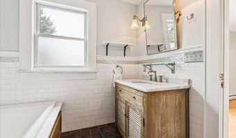 405 10th Ave, Belmar, NJ 07719