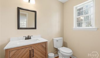 205 Pamela Dr, Allenhurst, GA 31301