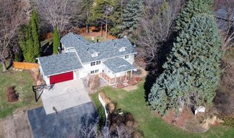 6517 County Rd 5 NW, Annandale, MN 55302