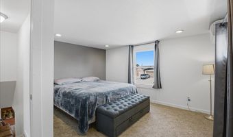 3903 BEVANS St, Cheyenne, WY 82009