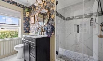 7 Verndale Cir, Bristol, RI 02809