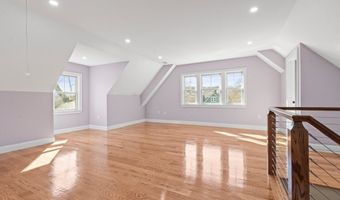 259 Mystic St 259, Arlington, MA 02474