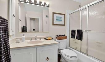 5103 SENTINEL Dr 33, Bethesda, MD 20816