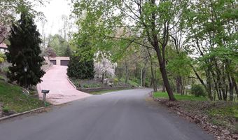 305 Ridge Ave, Altoona, PA 16602