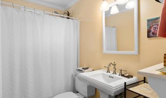 759 S Mountain Ave, Ashland, OR 97520