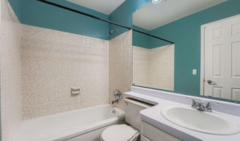 2204 S Jasper Way B, Aurora, CO 80013