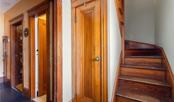 871 Smithfield Ave, Lincoln, RI 02865