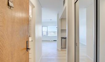 555 E William St 16G, Ann Arbor, MI 48104