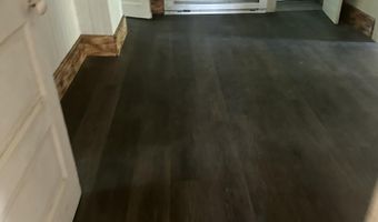 6 Henry St, Amsterdam, NY 12010