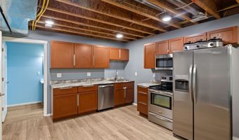 1444 Marina Cove Dr, Polk City, IA 50226