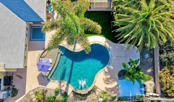 4876 Park Dr, Carlsbad, CA 92008