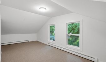 109 County St, Bennington, VT 05201