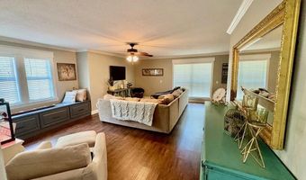 130 Cooper Dr, Bruce, MS 38915