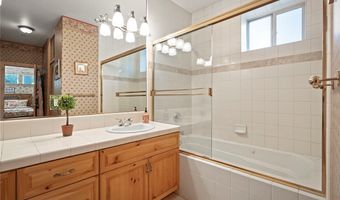 4 CalNeva Dr 11, Crystal Bay, NV 89402