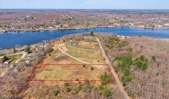8 Ferry Ln, Berkley, MA 02779