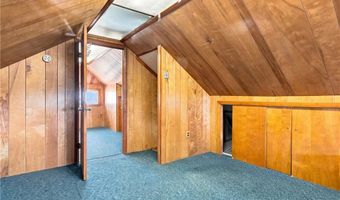 29 E Earle St, Cumberland, RI 02864