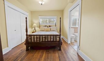 3361 Harrison Ave, Astoria, OR 97103