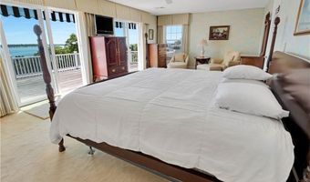 7 Jenckes Ct, Narragansett, RI 02882