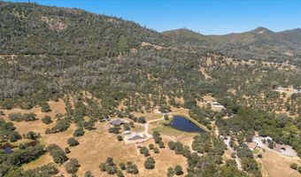 9267 7R Bar Rd, Angels Camp, CA 95222