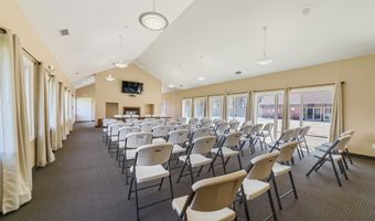 72 Montoya Dr 72, Branford, CT 06405