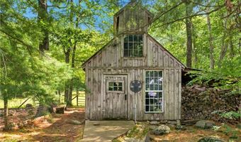 226 Tourtellot Hill Rd, Glocester, RI 02814