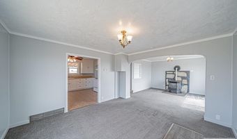 1044 W Taber Rd, Blackfoot, ID 83221