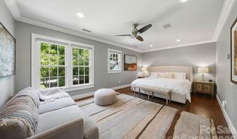 2700 Belvedere Ave, Charlotte, NC 28205