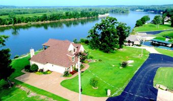 30 RIVERBEND Cv, Bath Springs, TN 38311