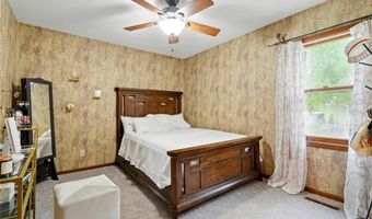 205 S Ford St, Anamosa, IA 52205