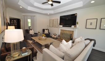 137 RED BAY Dr, Alabaster, AL 35007