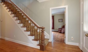 15 Brighton Ave, Andover, NJ 07821