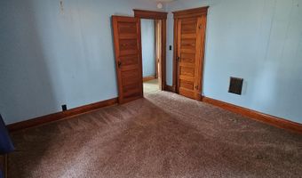 214 W Webster, Apple River, IL 61001