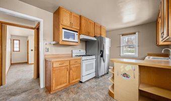 1020 Perkins St, Belle Fourche, SD 57717