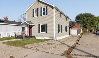 418 Woodworth Ave, Alma, MI 48801