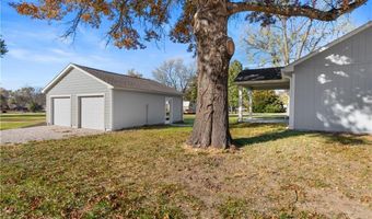 304 N Mulberry St, Adrian, MO 64720