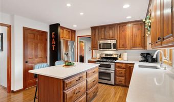 601 24th St NW, Austin, MN 55912