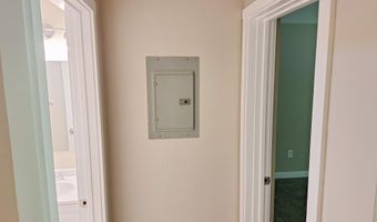 241 Hildred Dr, Burlington, VT 05401