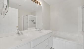 5995- B TERRAPIN Pl 301, Alexandria, VA 22310